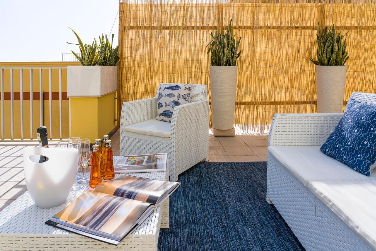 Acquaduci - Luxury Apartment Fronte Mare Pozzallo Extérieur photo