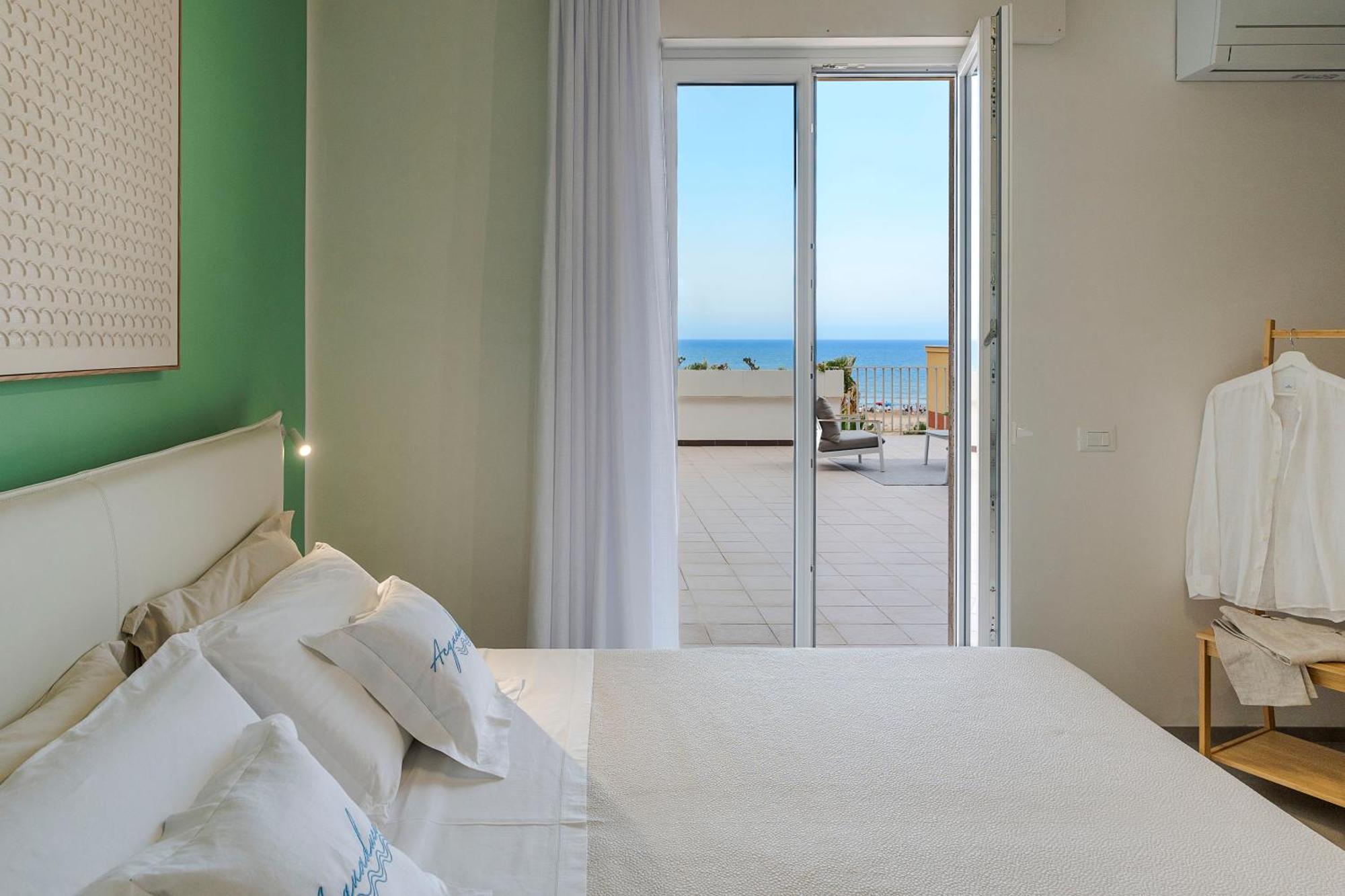 Acquaduci - Luxury Apartment Fronte Mare Pozzallo Extérieur photo